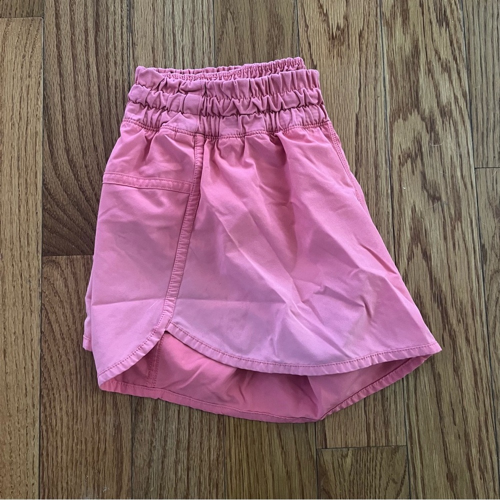 Pink Ombré Lululemon Shorts Size 8